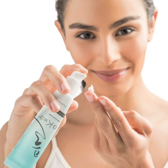 Distribuidor 🚀 Distributor akwa Crema de Ojos ✅ Hidratación y cuidado para la zona ocular - Imagen 3